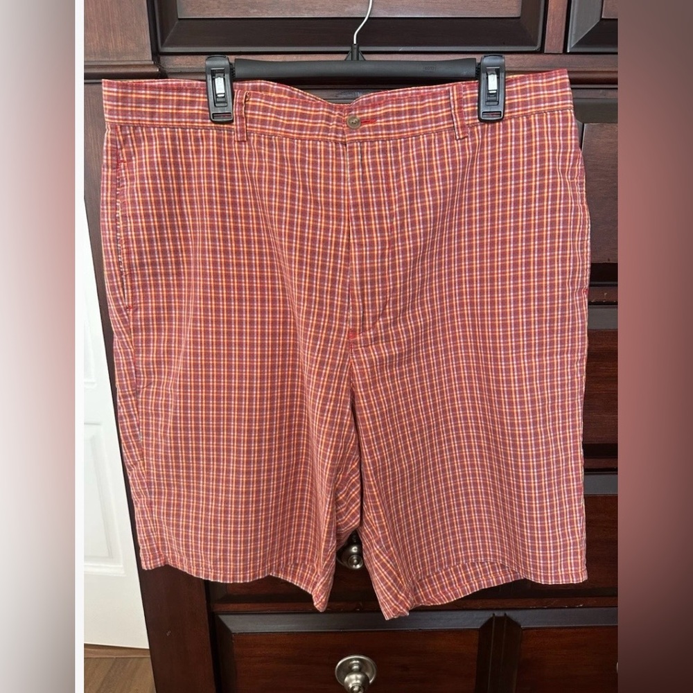 GAP Men's 38 Bermuda Shorts Orange Multicolored Checkered Shorts Preppy Casual